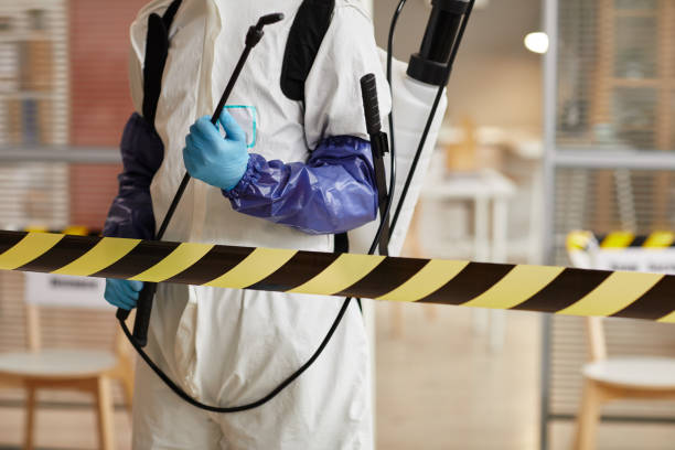 Professional Biohazard technician working in Hartford, MI